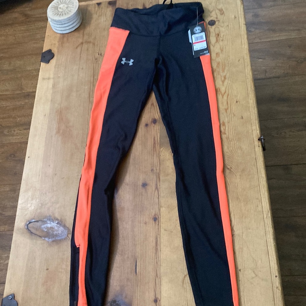 New Under Armour XS heat gear